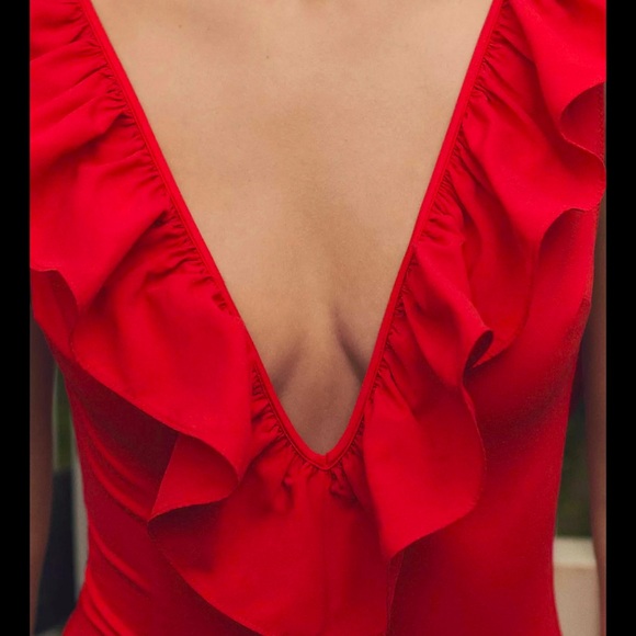 ZARA Red Ruffled One Piece Swimsuit S M NWT - Picture 3 of 11